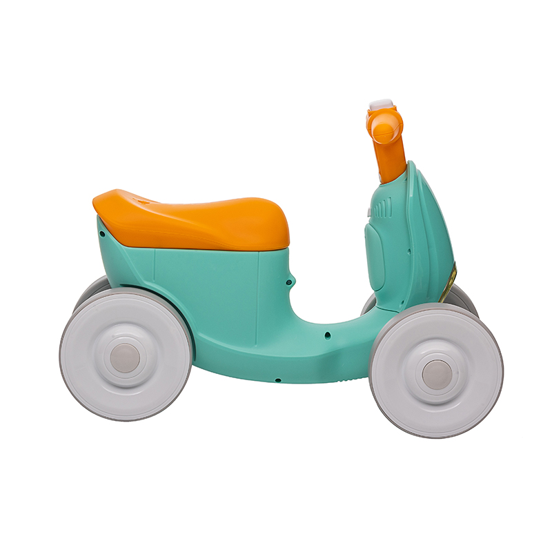 4-Wheel Pedal-Free Ride-On LLA01 (7)