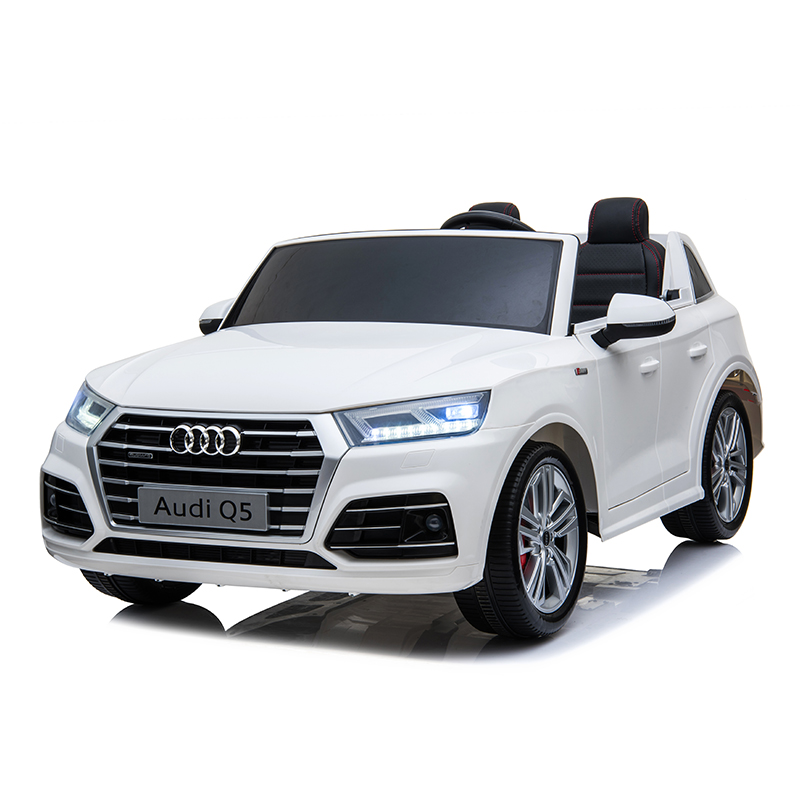 Η βόλτα με άδεια HBQ5L AUDI σε (3)