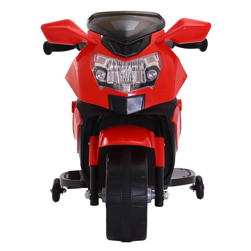 Timoun monte sou motosiklèt BLP600 (5)