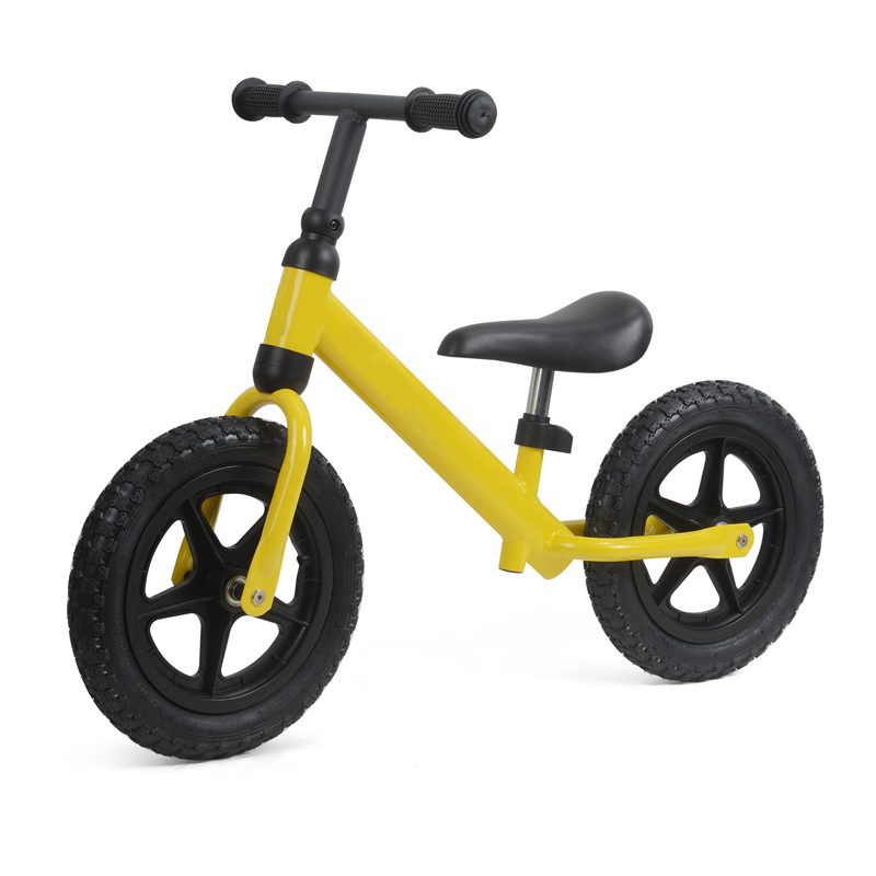 Bicicleta de equilibrio de rodas de goma P06