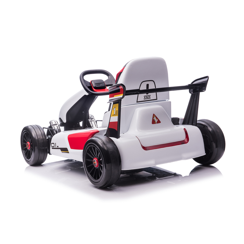 Đi xe gokart điện XM619 (6)