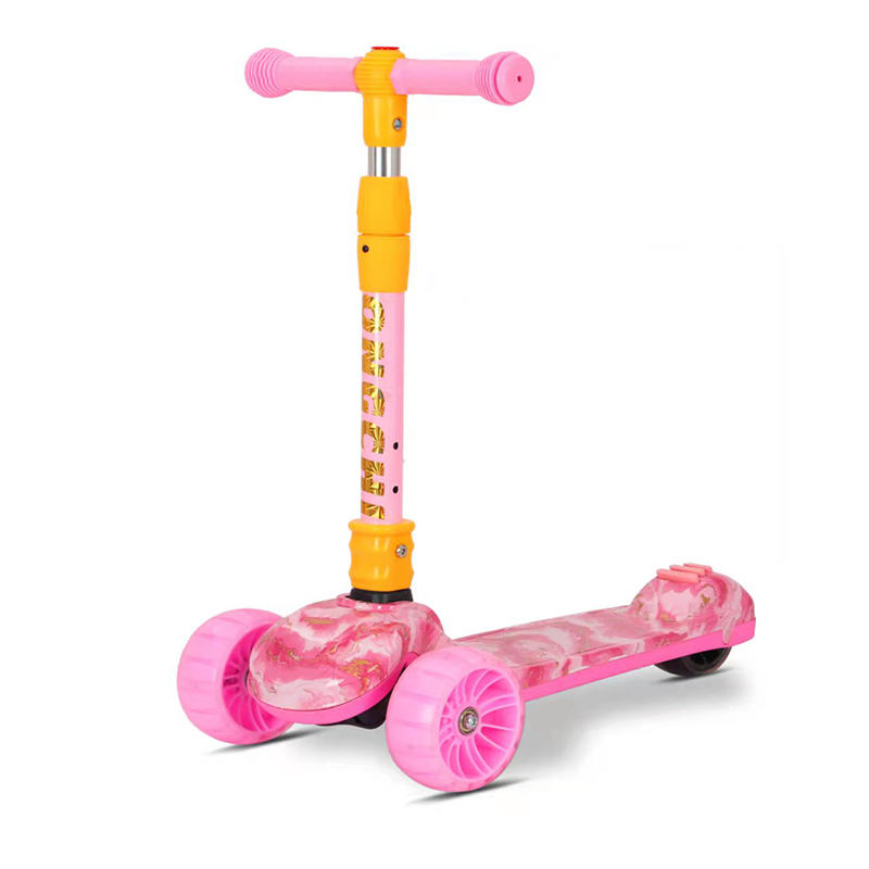 детски скутер BC182